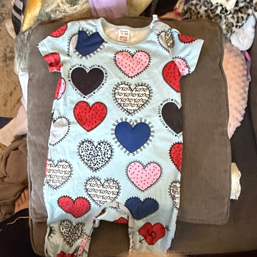 PatPat Blue Heart Print Baby One-Piece Romper